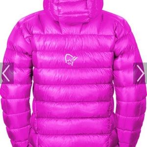 norrona lyngen down 750